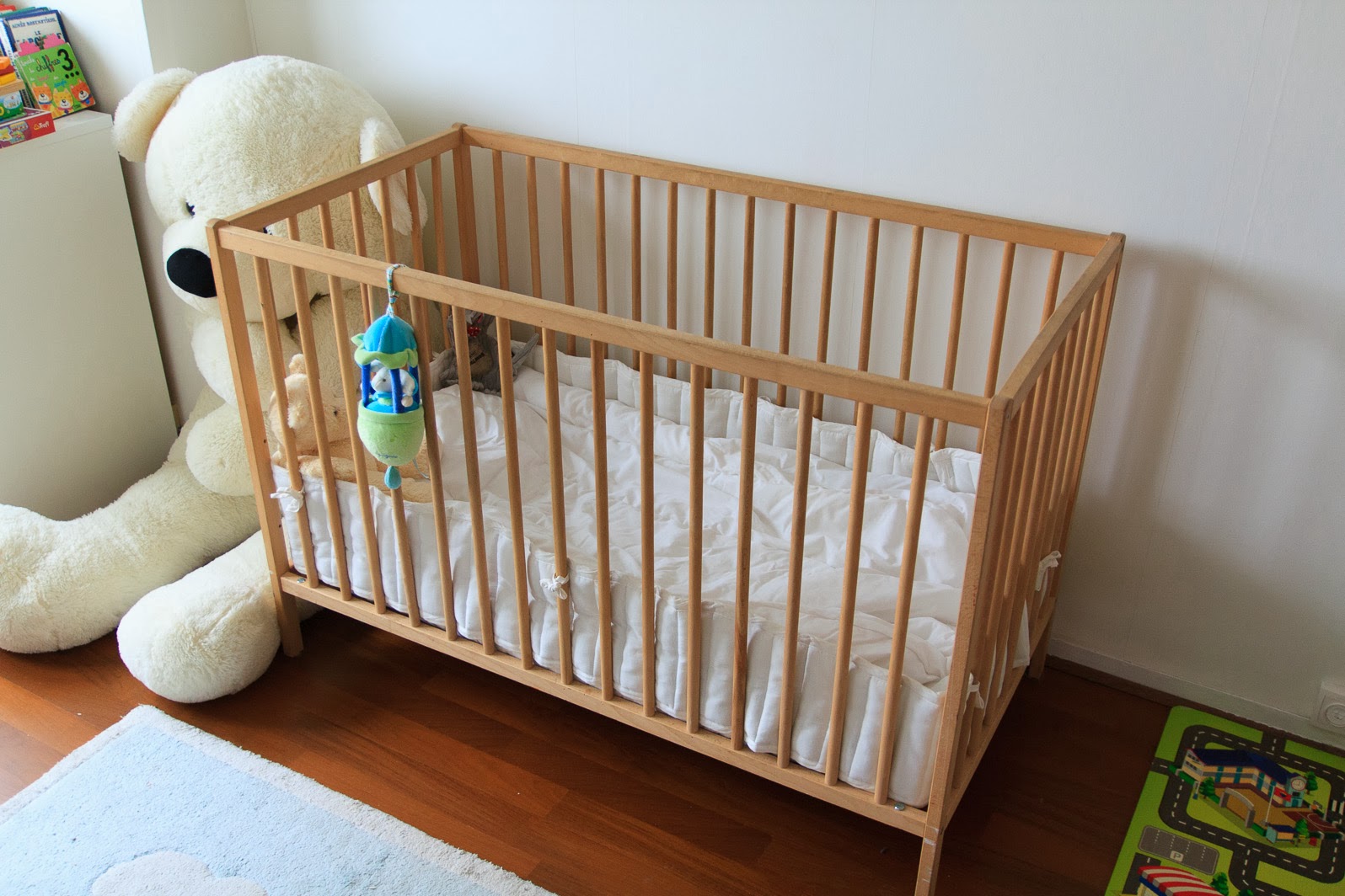 Agencer et Mijoter DIY Repeindre un lit d’enfant