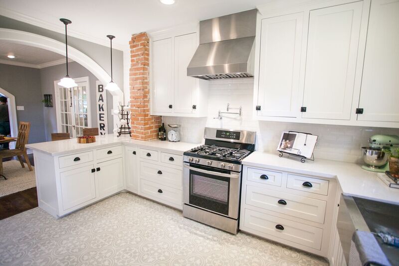 Jessica Stout Design As Seen On Fixer Upper The Brick House Joanna Uses These Drying Racks A Lot In Her Kitchen Accessorizing They Are Cute Practical Decor That Can Be Found At Anyone S Budget