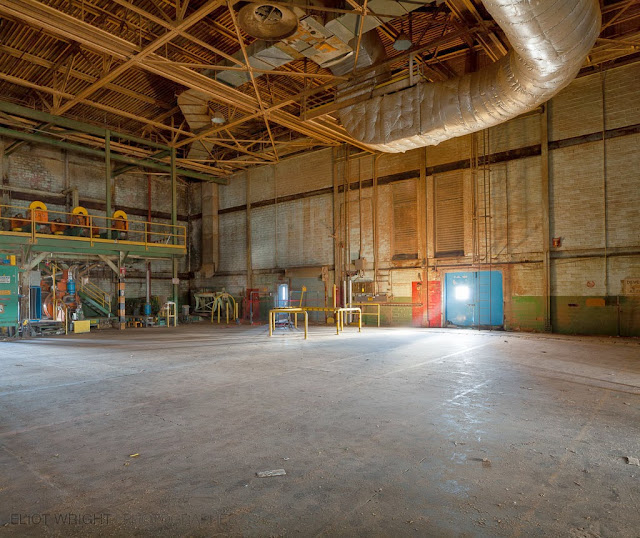 © Eliot Wright 2013