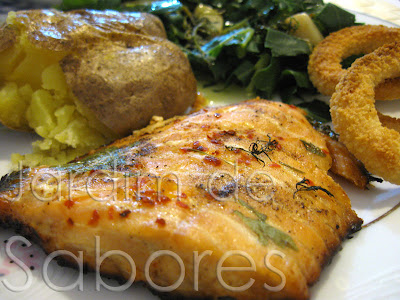 Filetes de Salmão no Forno com Ervas e Limão
