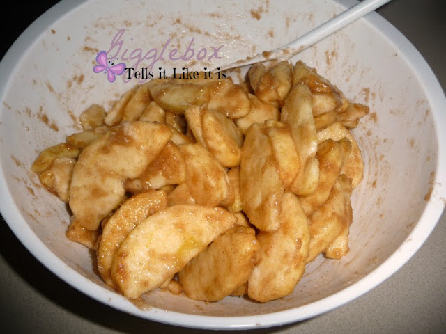 delicious apple pie, what to do with the apples that you picked, desserts,