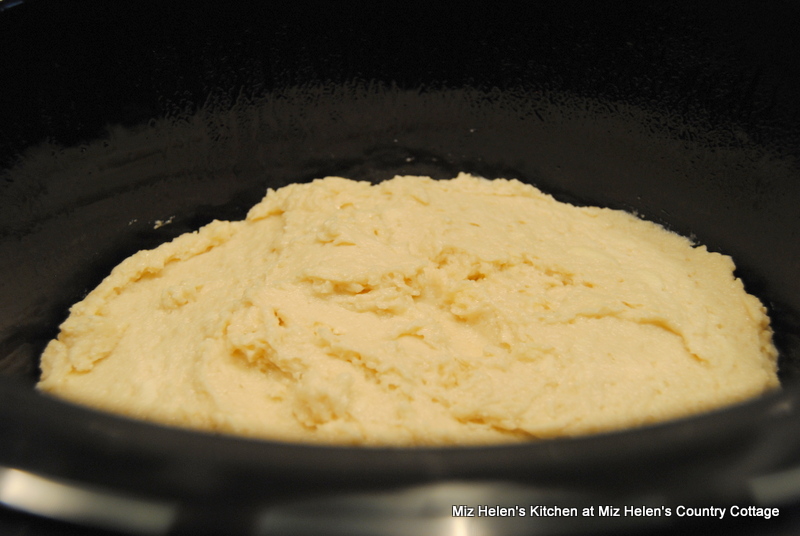 Miz Helen's Country Cottage Slow Cooker Fruit Pudding Cake