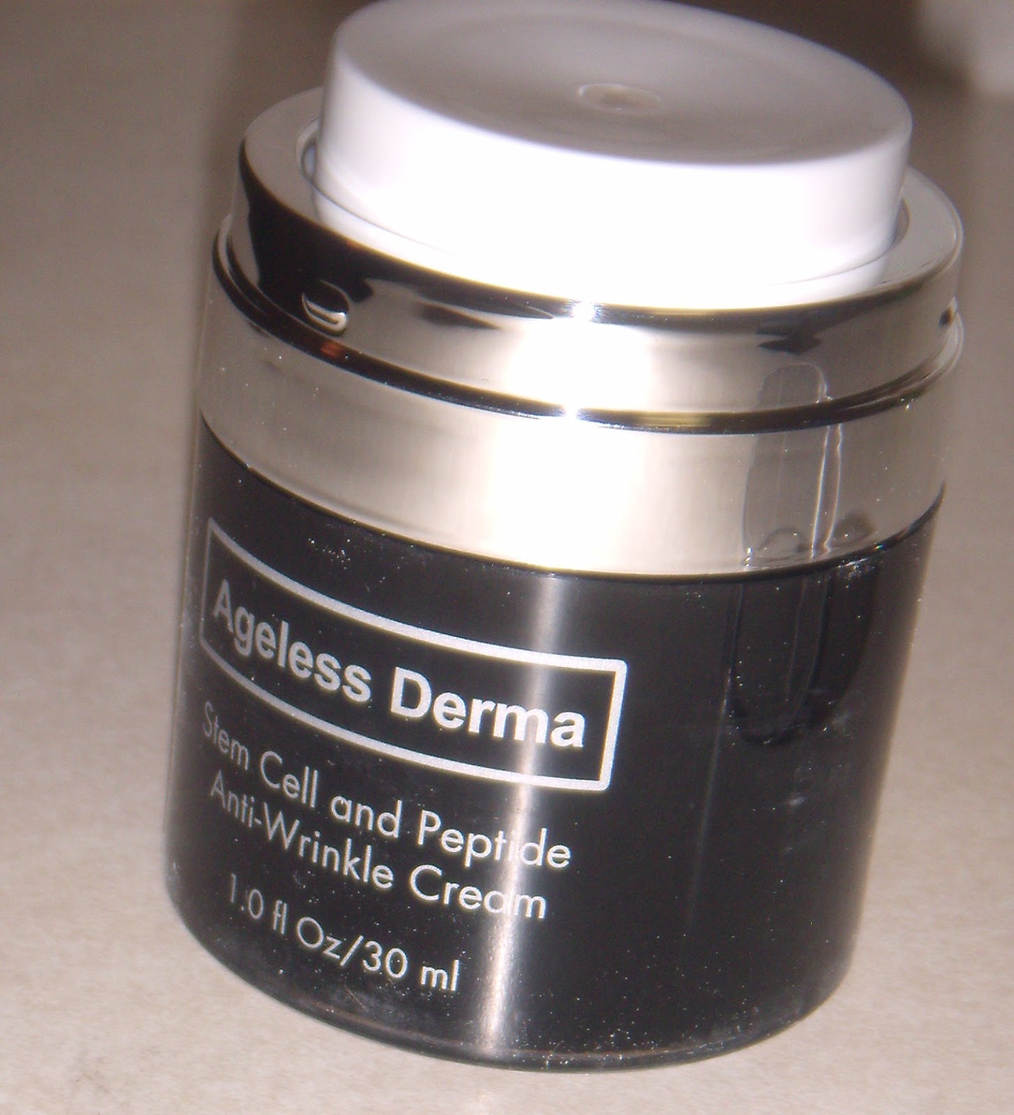 Mommie of 2: Ageless Derma Anti Wrinkle Cream Review