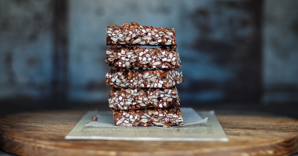 Pod full of Peas chocolate muesli slice