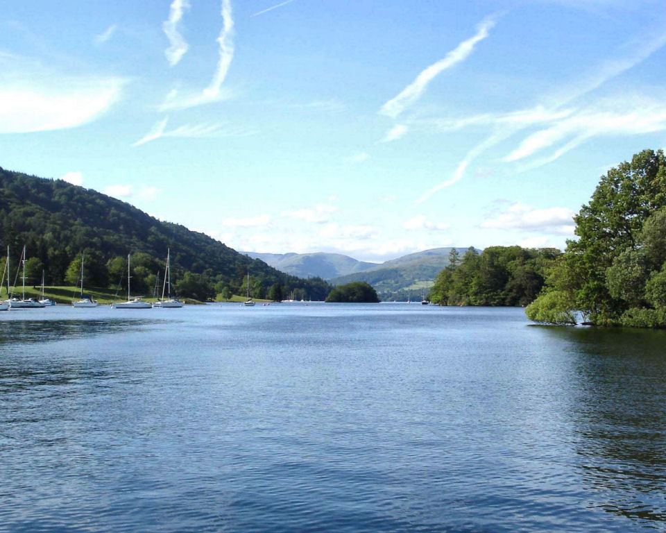 Best Places to Visit in UK and Ireland: Lake Windermere