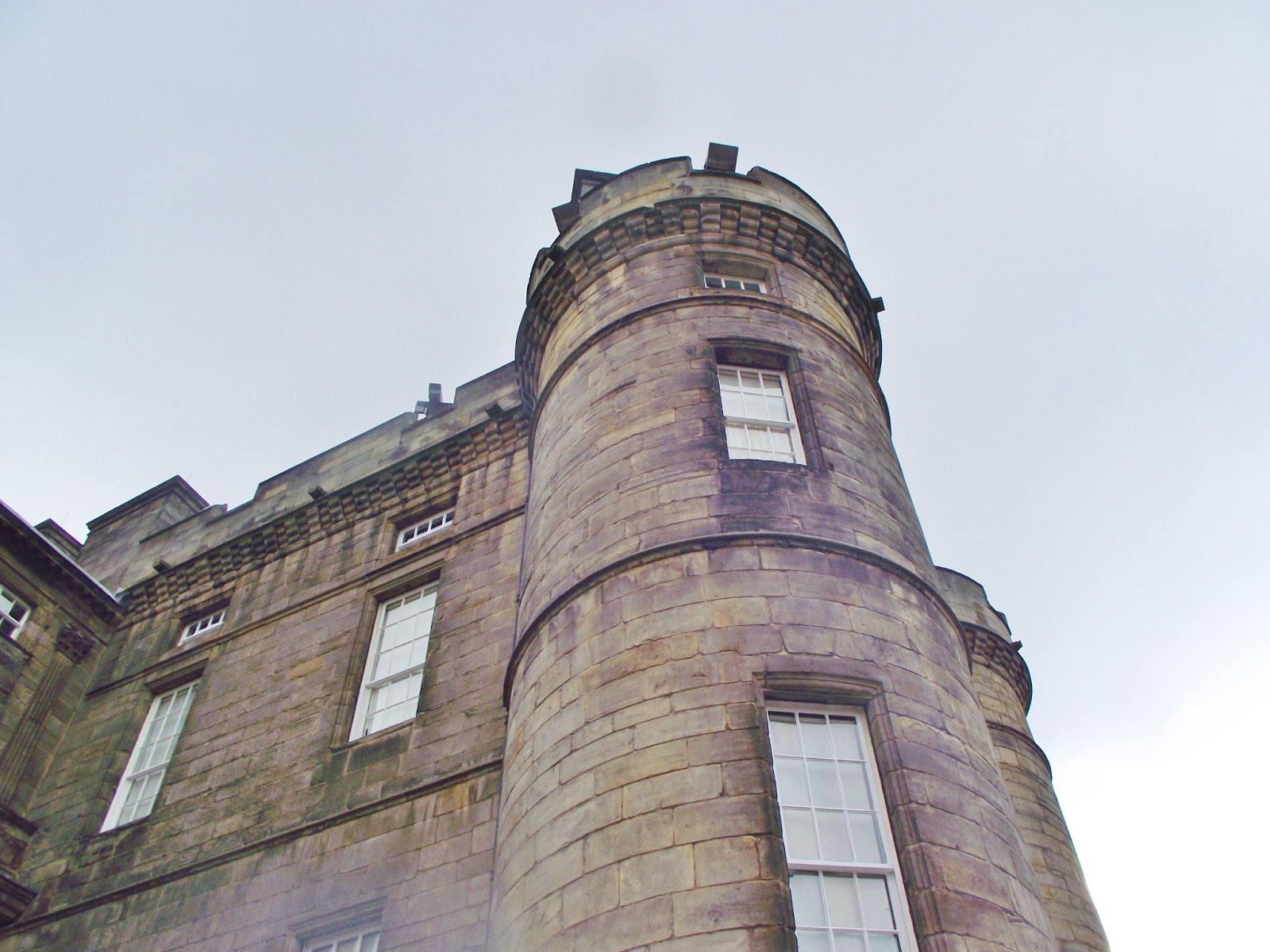 Bon VOYAGE!! Castillo de Holyrood /Residencia de los Estuardo en