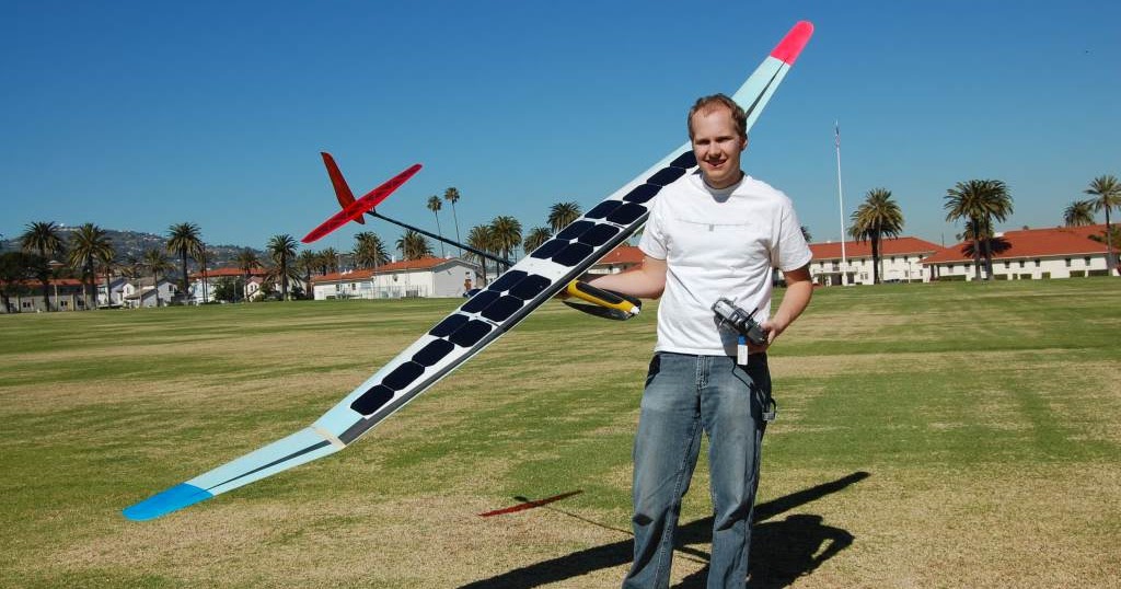 solar rc plane