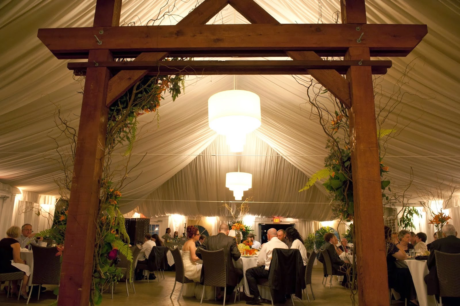 S.N.O.B.B.™ Atlanta Wedding Blog How To Have A Unique Restaurant