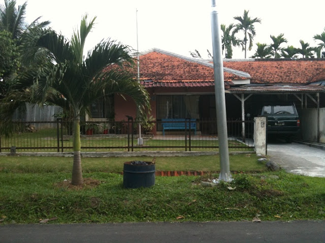Rumah Pucuk Jagung No. 19 Rumah Pucuk Jagung No. 19