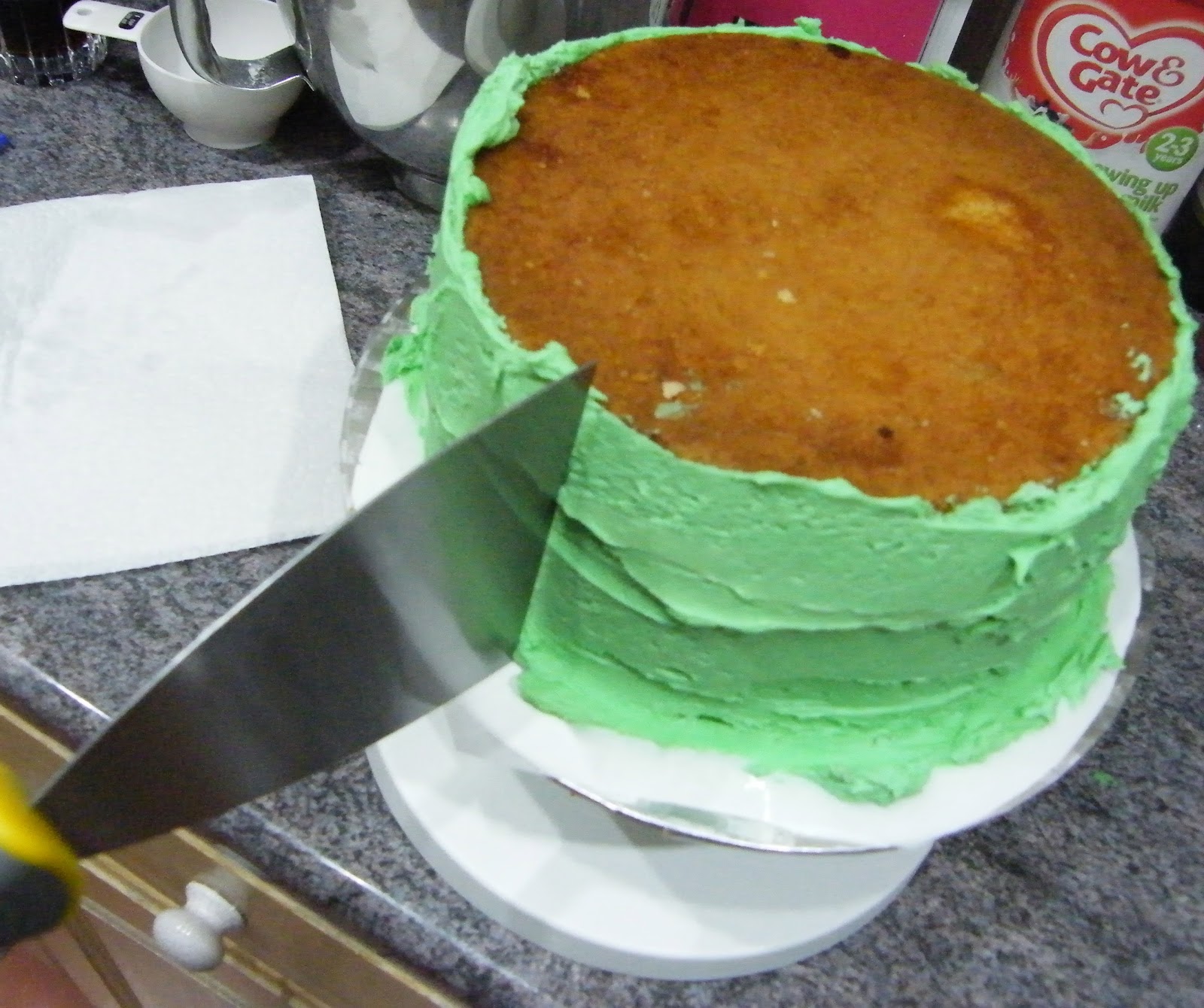 Heartsong Cakes and Crafts Upside Down Frosting Technique