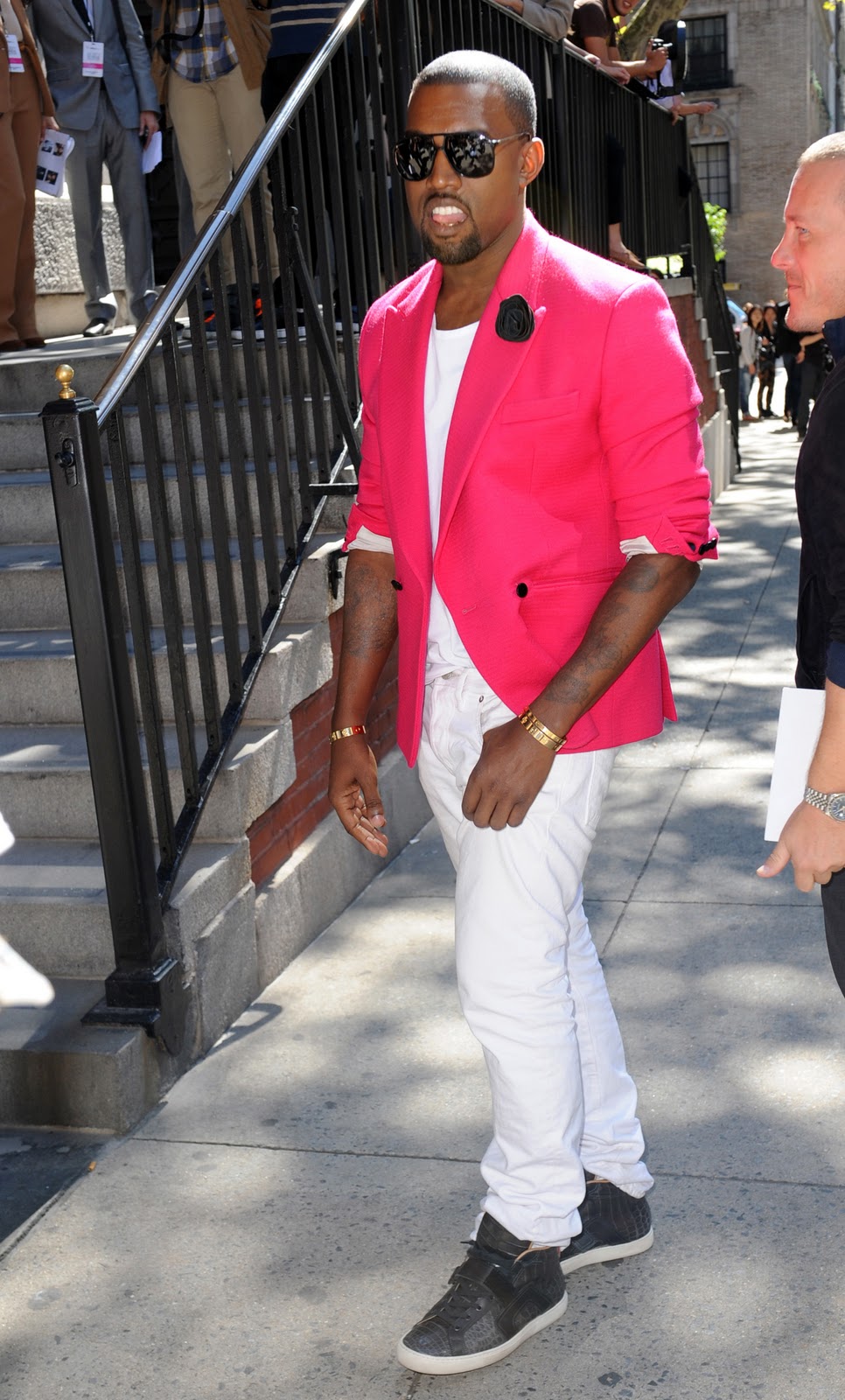 MAN BY DESIGN REAL MEN WEAR PINK!