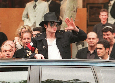 Michael Jackson em Visita ao Museu Grevin na França Grevin+michael+jackson+%284%29