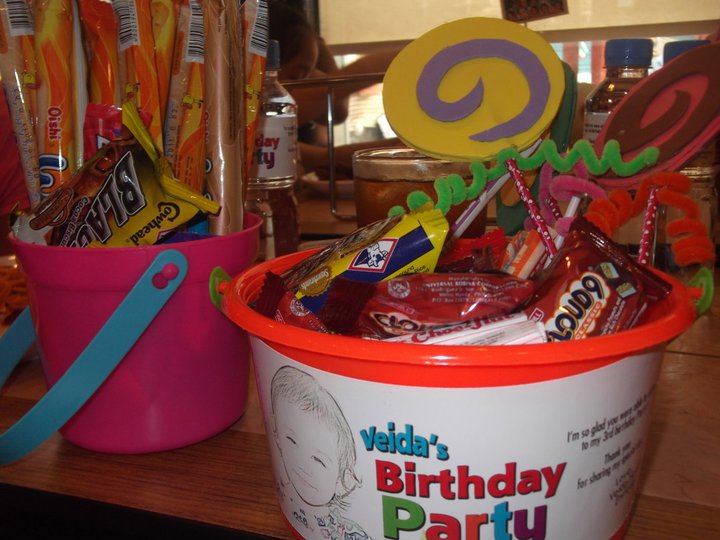 candy buckets