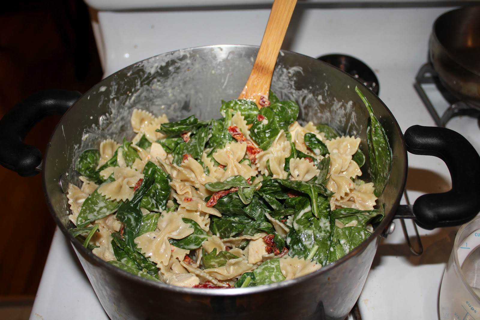 Jen's Food Adventures Pasta With Mascarpone, Chicken, SunDried Tomatoes & Spinach