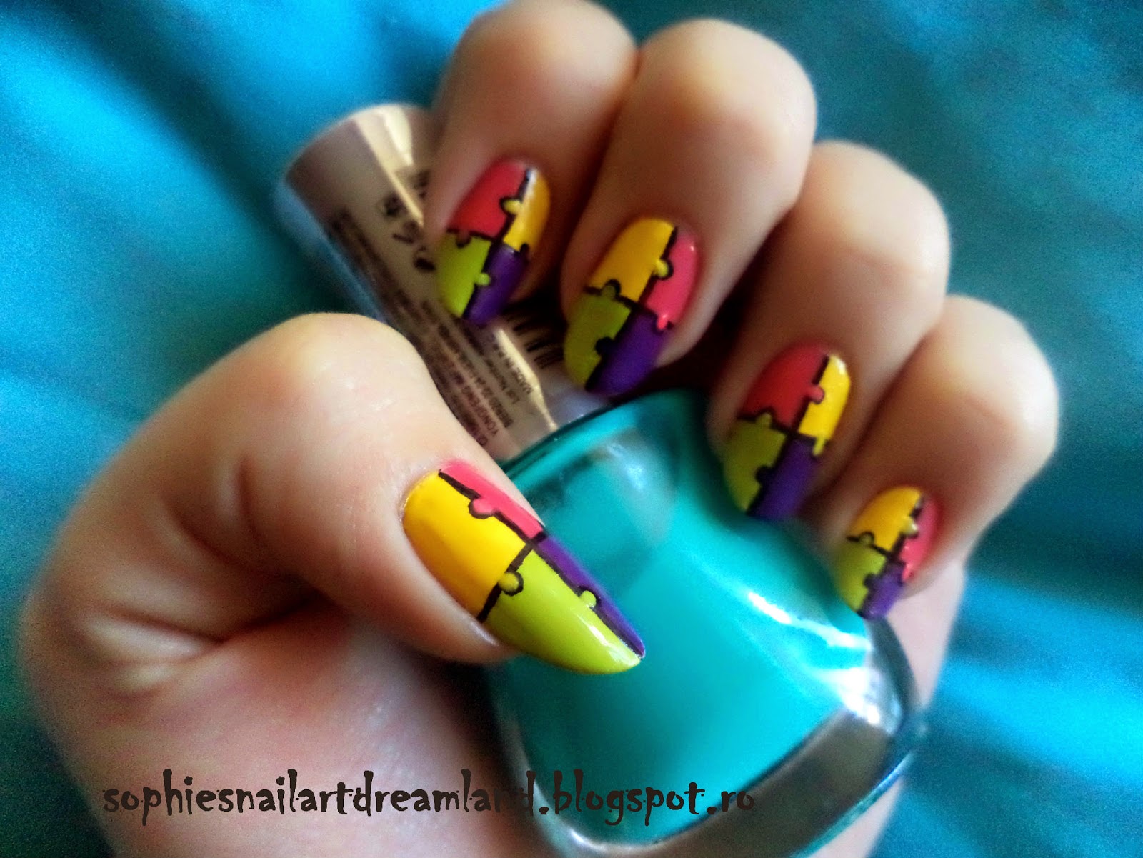Alphabet nail art challenge Letter J for... Jigsaw! D Sophie's