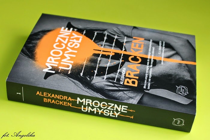 Mroczne umysły – Alexandra Bracken. Dlaczego?