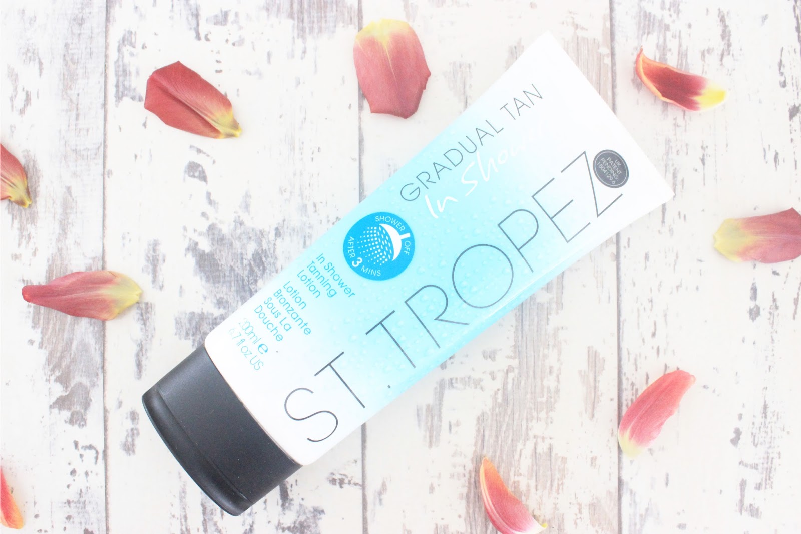 St Tropez Gradual Tan In Shower Pint Sized Beauty