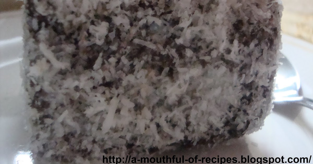 Continatal Sponge Cake Recipe With Almond Slivers Continatal Sponge Cake Recipe With Almond Slivers