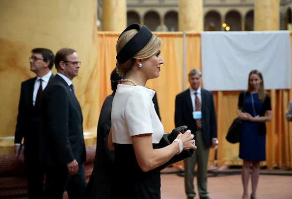 King Willem-Alexander and Queen Maxima of the Netherlands tours a 'Global City Team Challenge' event to launch the 'Global Smart City Coalition