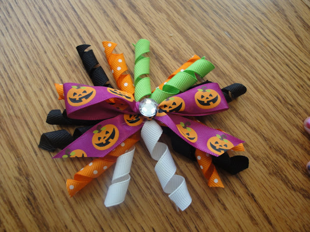 mama in montana korker hair bows