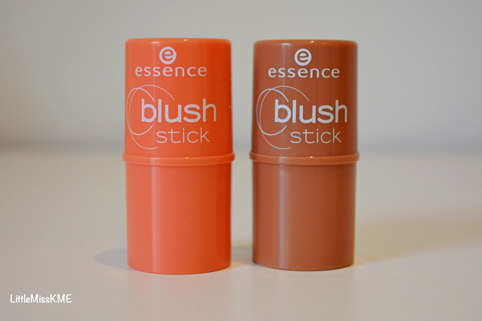 REVIEW Essence Blush Stick KIZIWOO