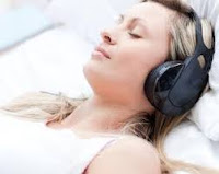 Manfaat Mendengarkan Musik Sebelum Tidur Manfaat Mendengarkan Musik Sebelum Tidur