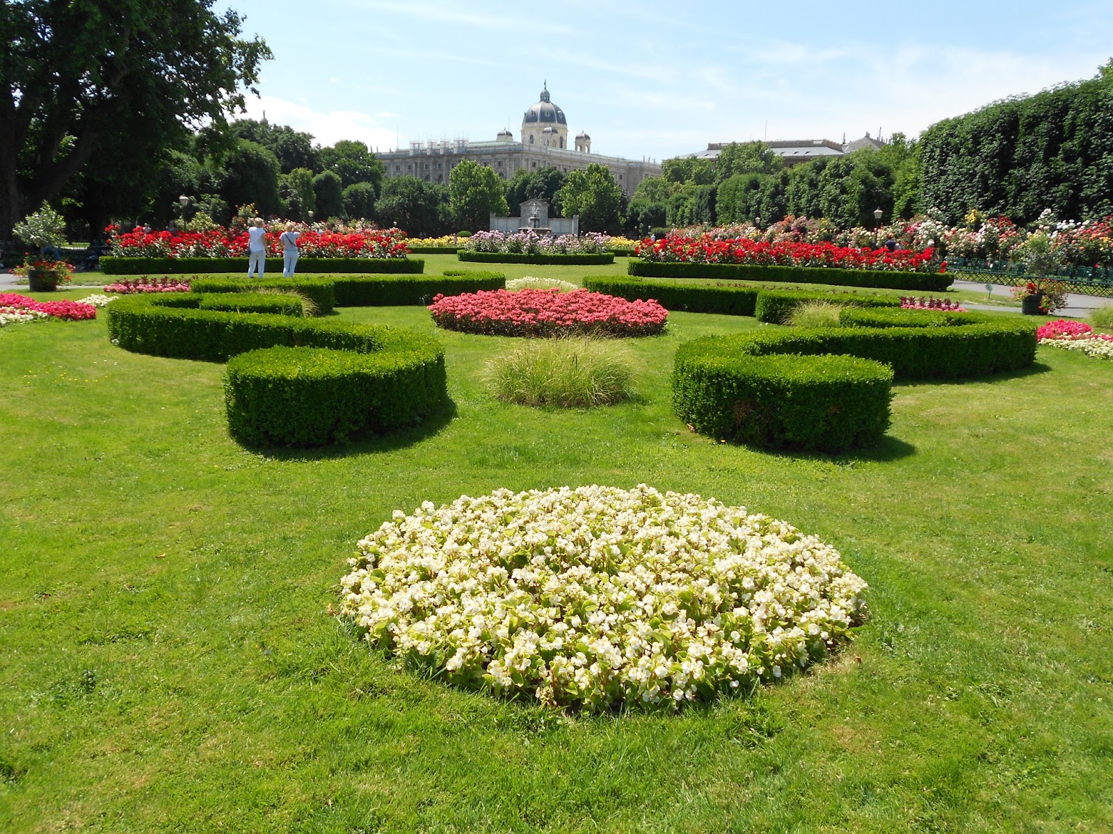 With Nel and I Vienna Part II Roses