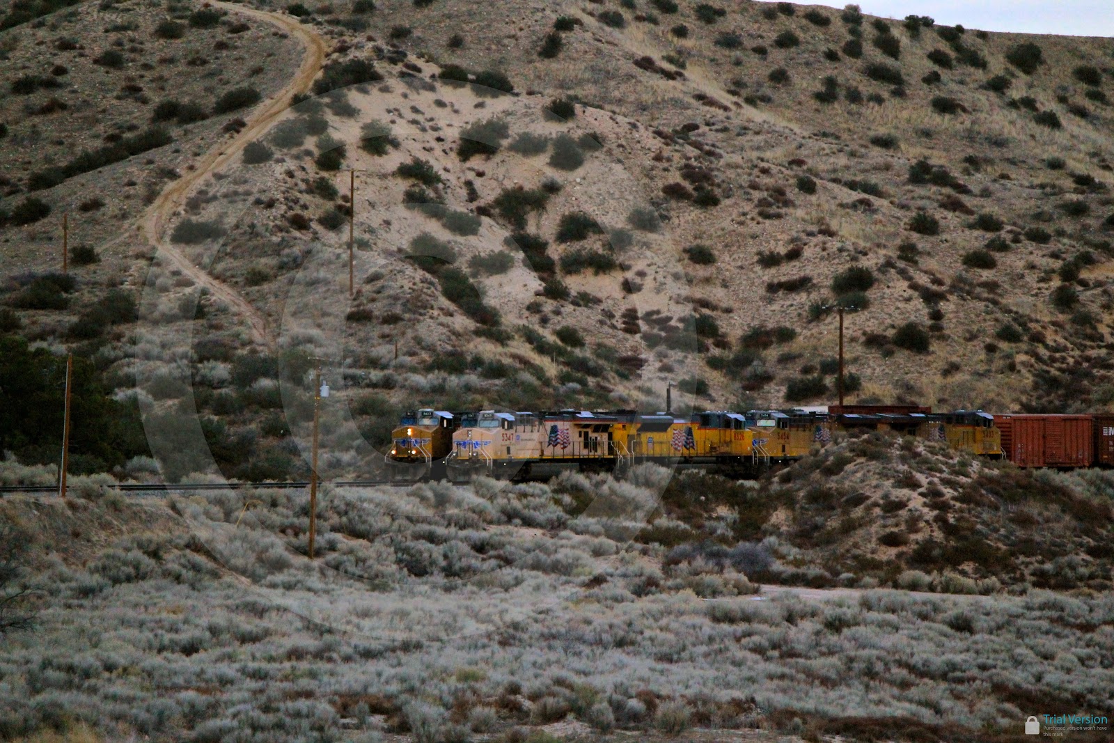 Railroad Photography in The Cajon Pass Hill 582