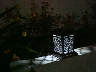 solar plinth lights