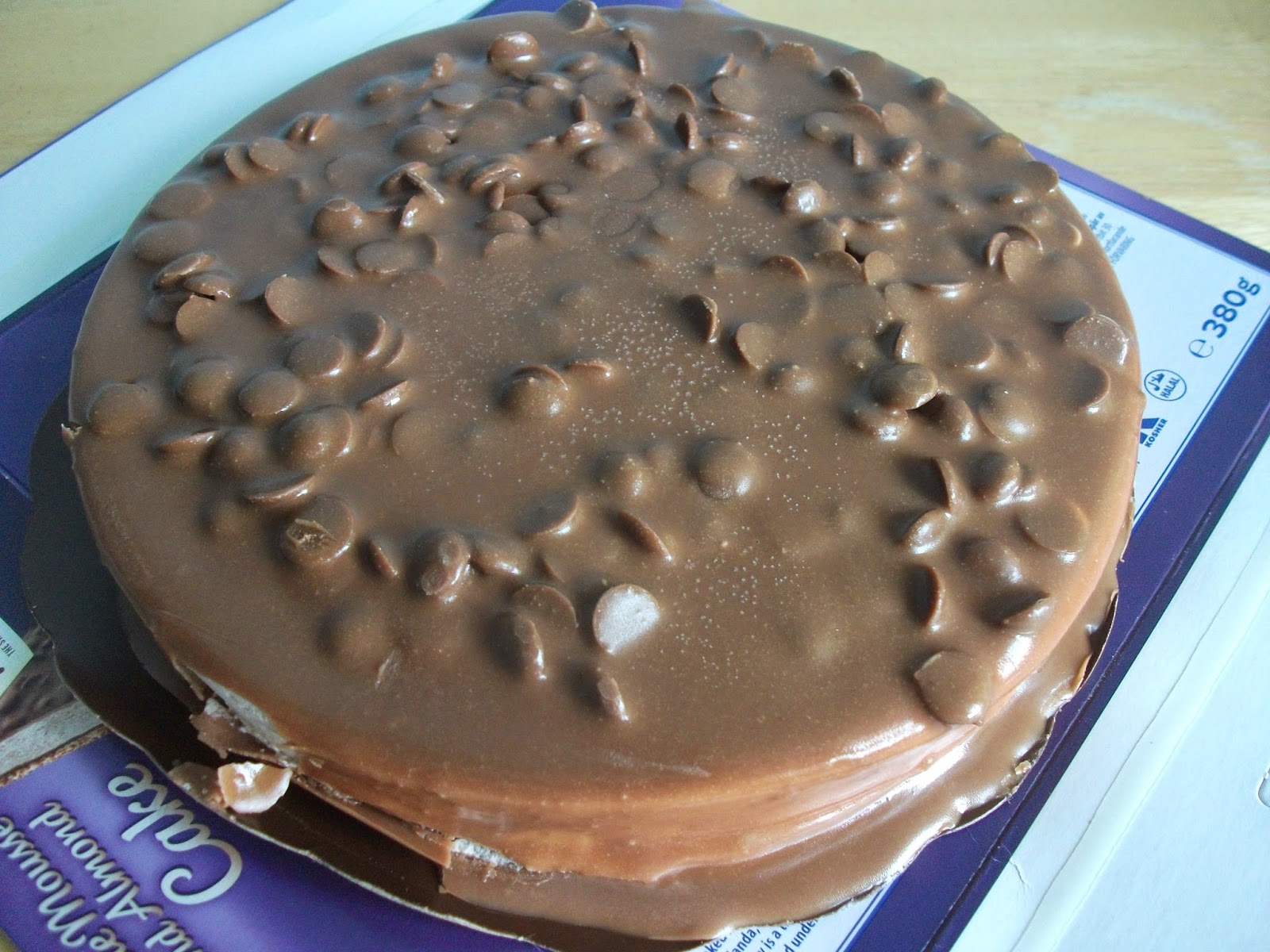 Kev s Snack Reviews: Cadbury Almondy Chocolate Mousse ...