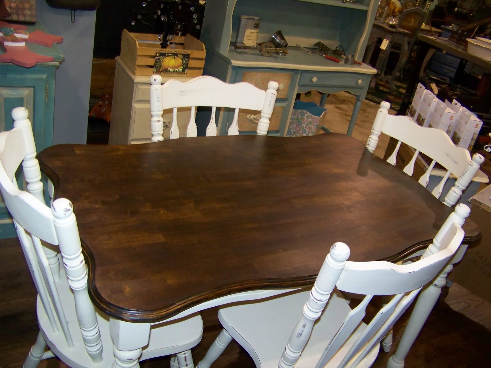 SkyBluPink Creations First table project...