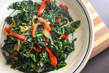 Kale Braised with Red Pepper