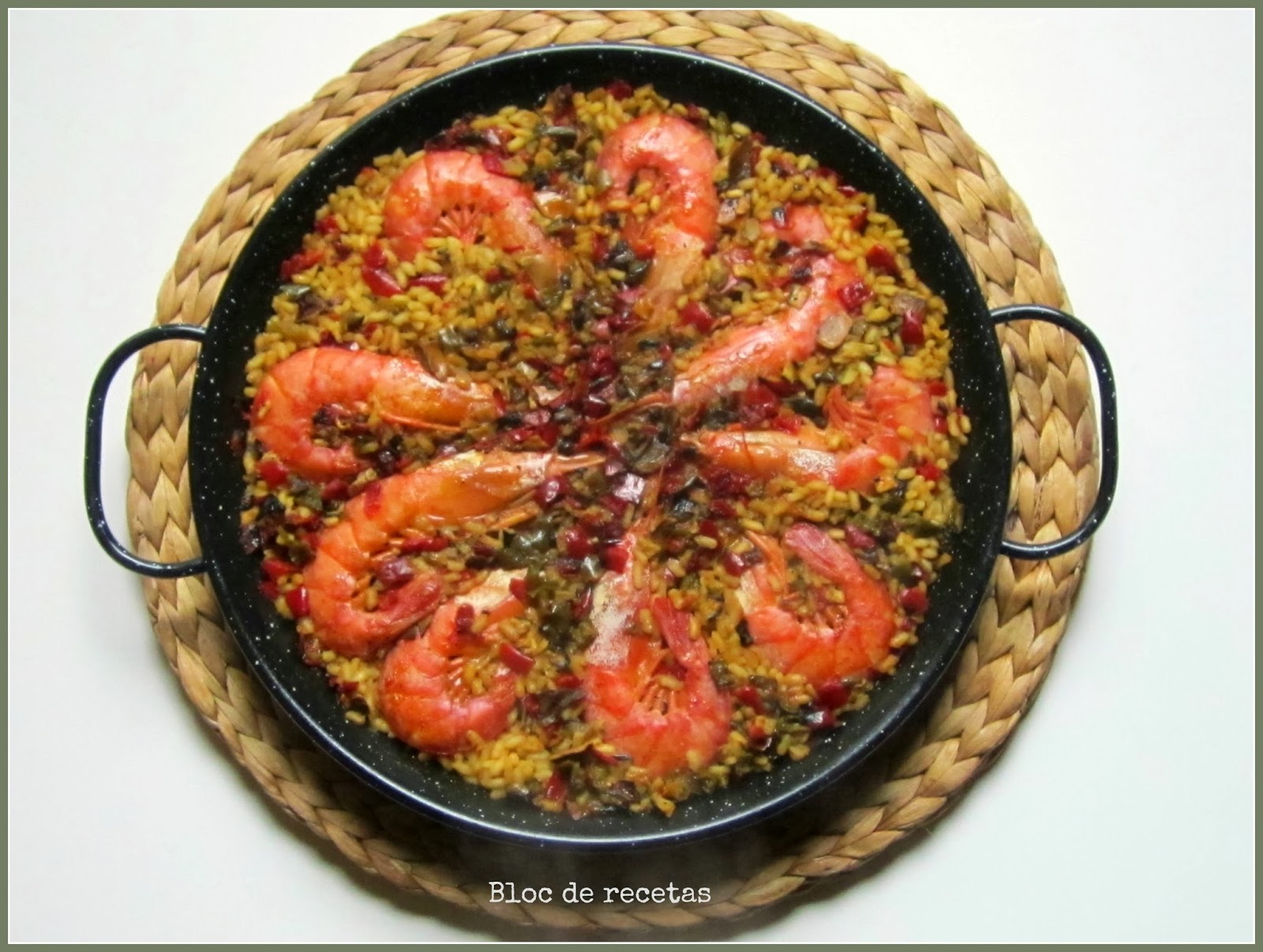 Bloc de recetas Paella rápida de verduras con gambas