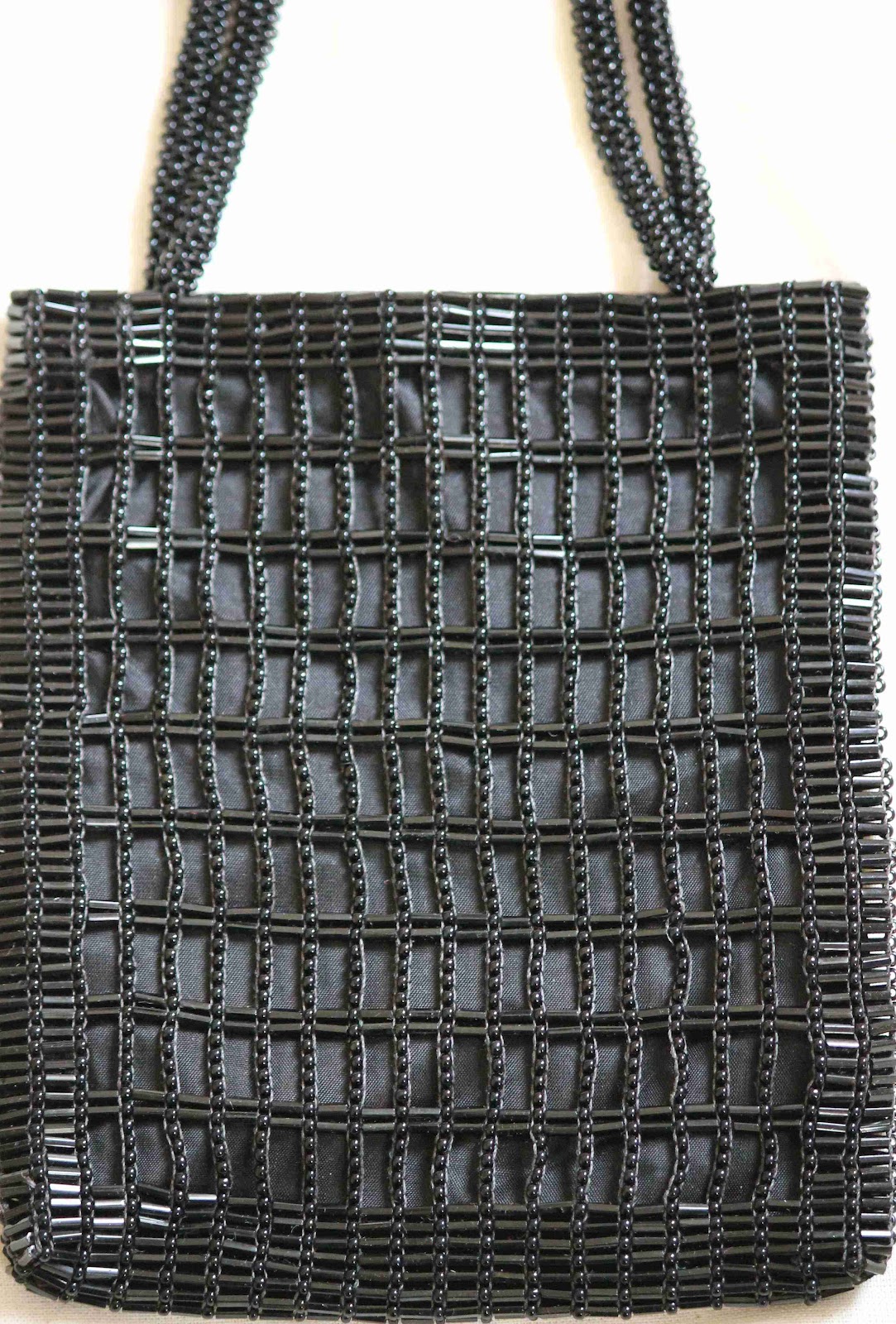 stitch Black bugle bead loom bag a lighter way to bead loom