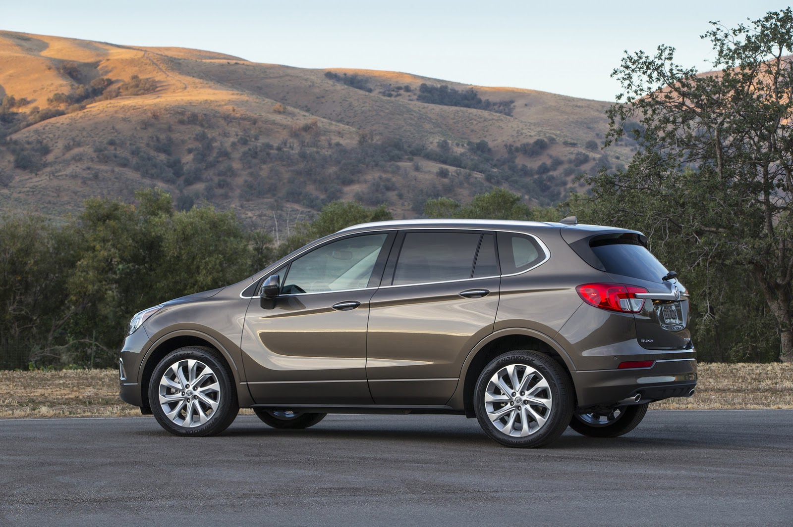 New 2016 Buick Envision For North America Gets A 252hp 2