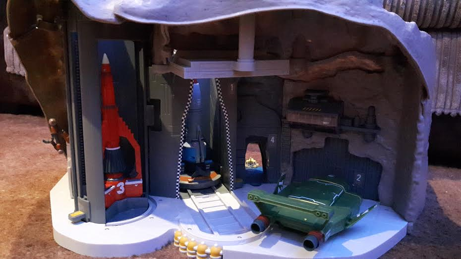 thunderbirds interactive tracy island playset