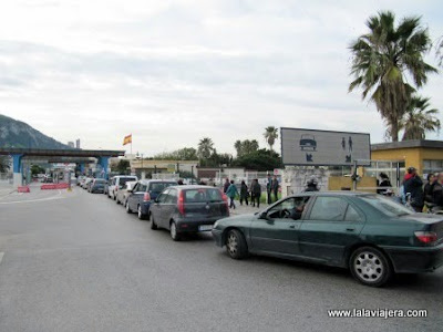 Atasco Coches Frontera Gibraltar Espana