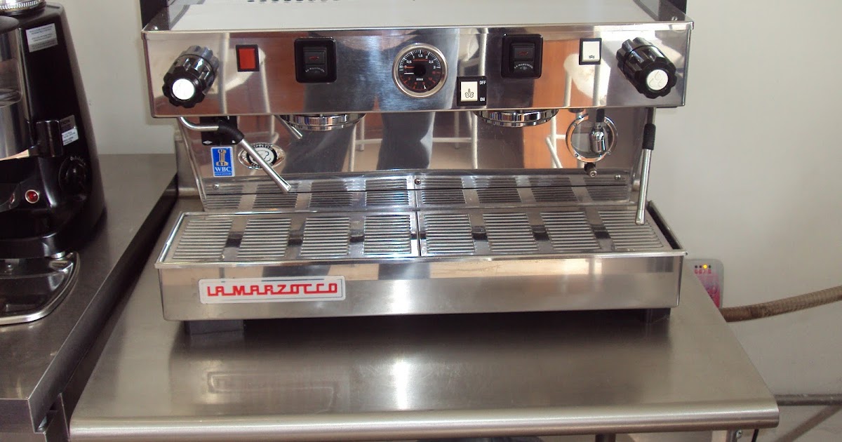 cocina 16: MESA Y BAR