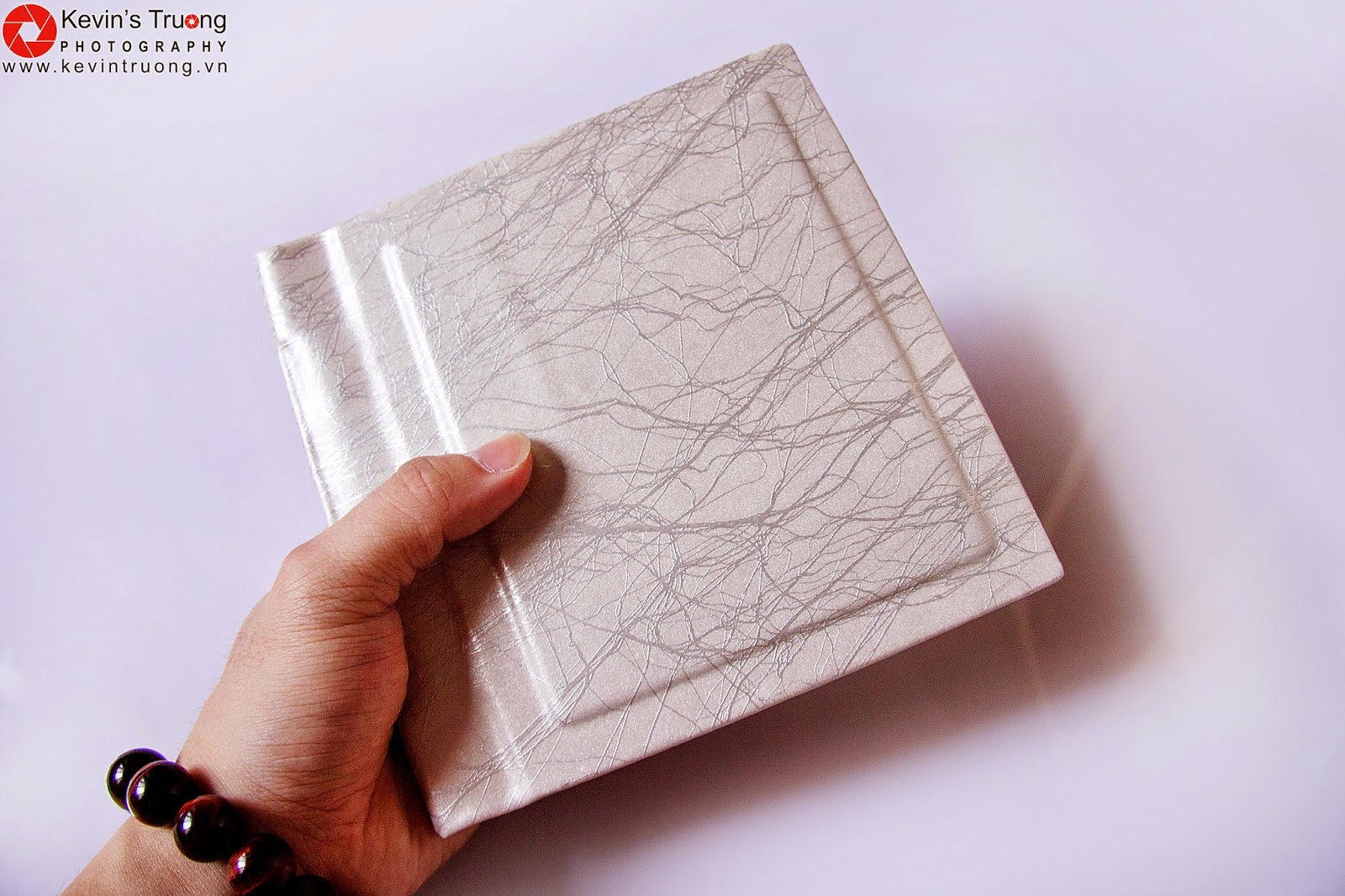 Gia Công-In Album Cát Kim Tuyến-Album 3D,Photobook,Ép gỗ các loại