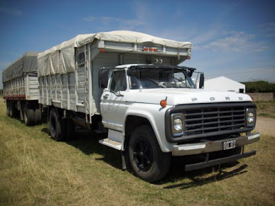 Ford F-7000 Ford F-7000