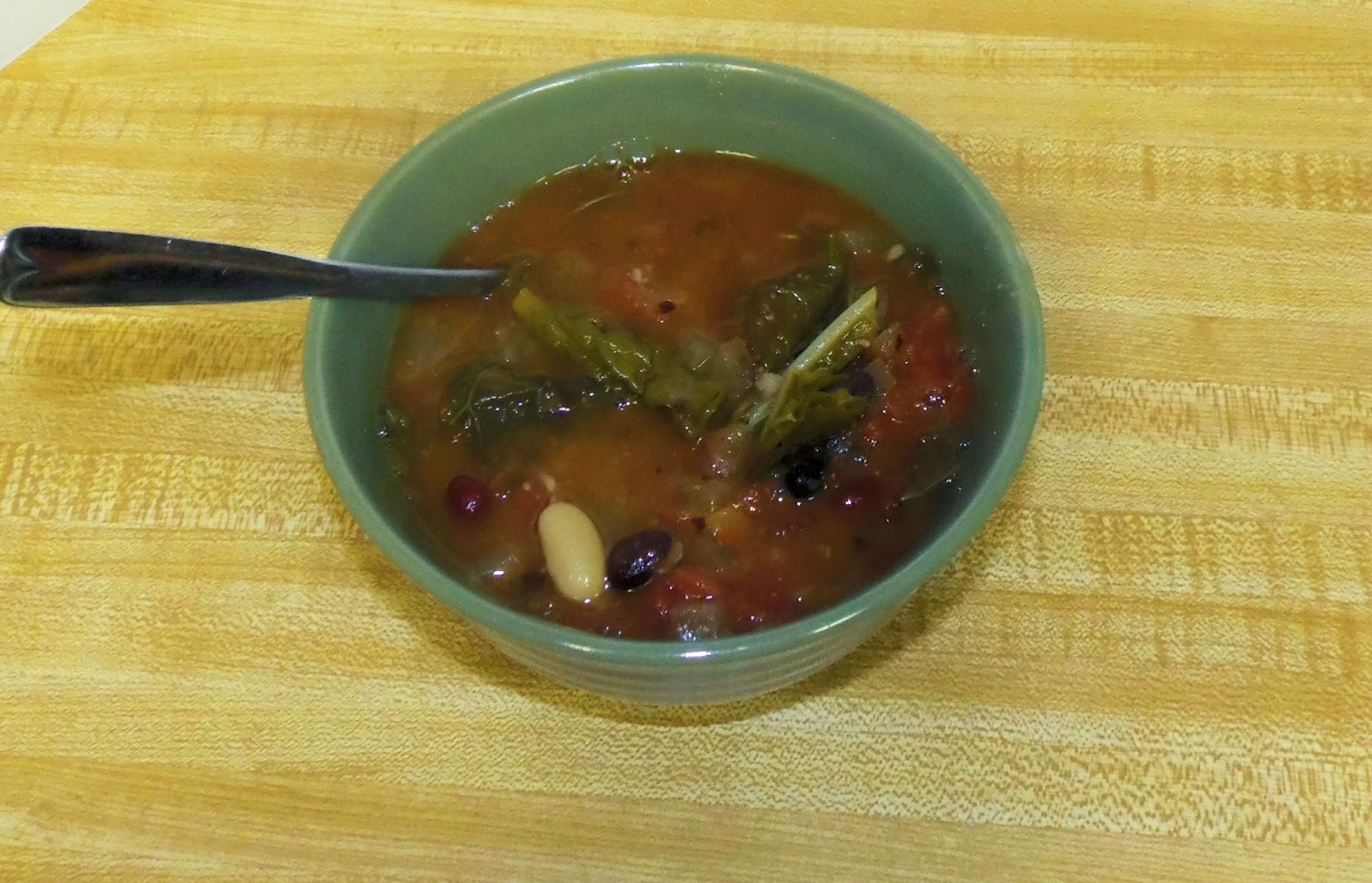 Glo's Kitchen Three Bean & Kale Stew