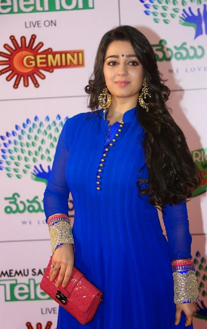 Charmi Kaur at Mumu Saitam Dinner With Stars Red Carpet Charmi Kaur at Mumu Saitam Dinner With Stars Red Carpet