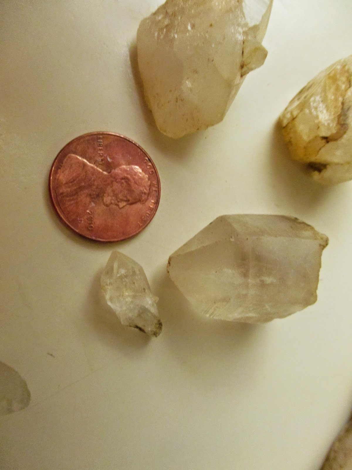 Backyard Excursions Finding Quartz Crystals Near the Reef Townsite