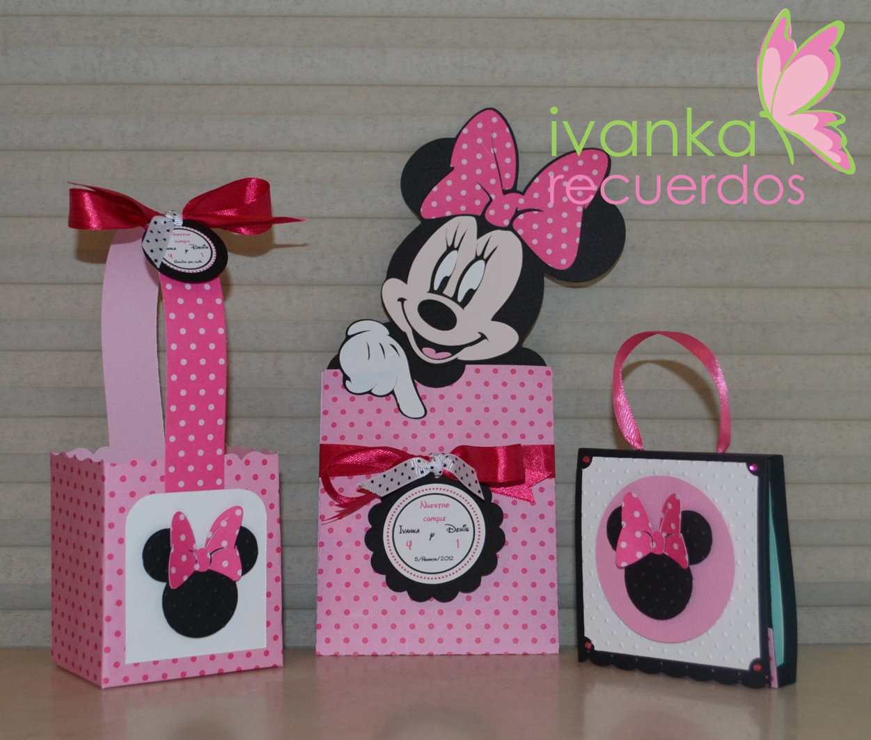 http://4.bp.blogspot.com/-QSDzk_1Y9wE/T-qBQjymbhI/AAAAAAAABDw/gq9nHsnTB3k/s1600/mickey+kit.png