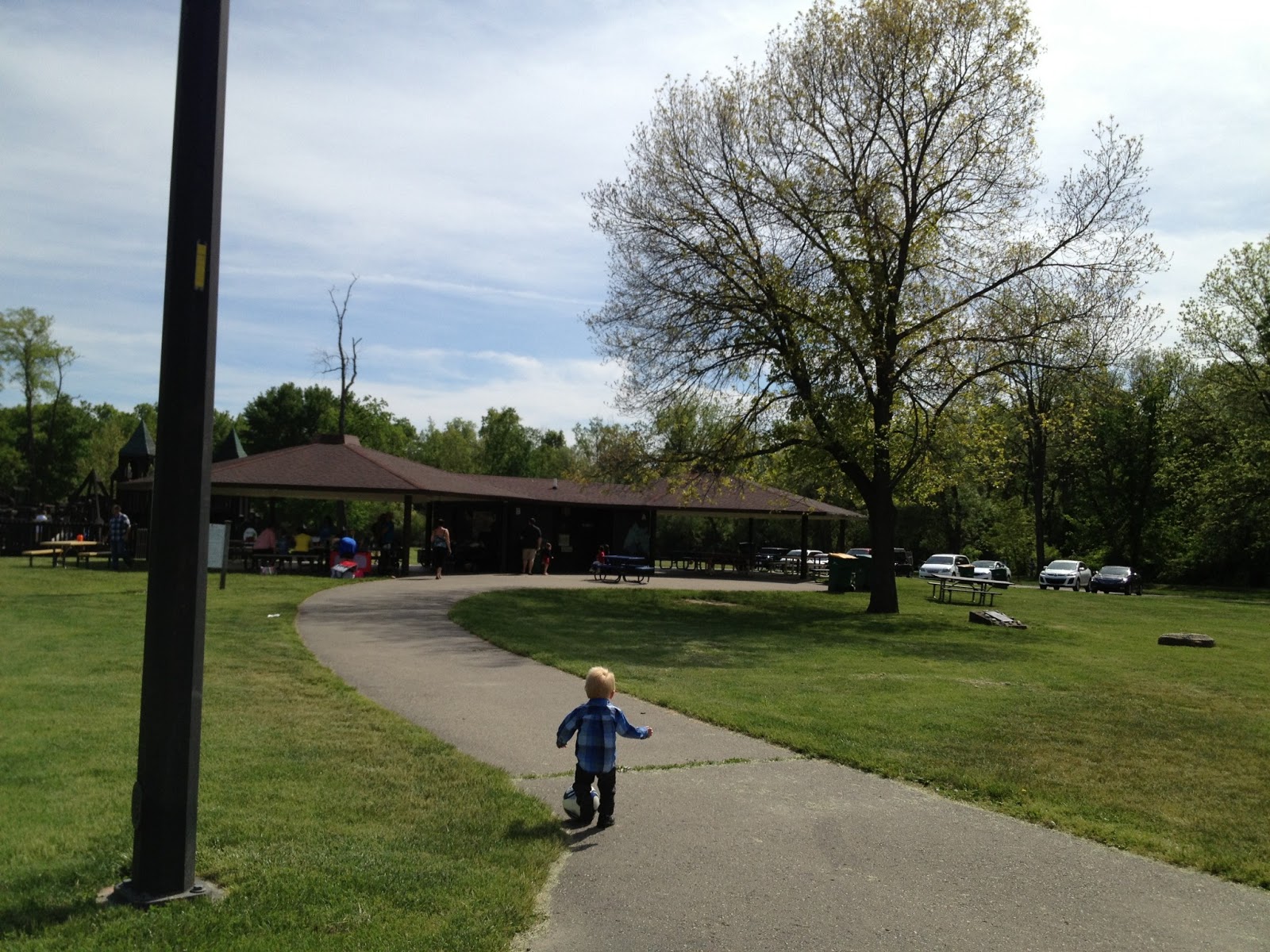 Mom Explores Michigan Outdoor Fun Millpond Park, Saline, MI