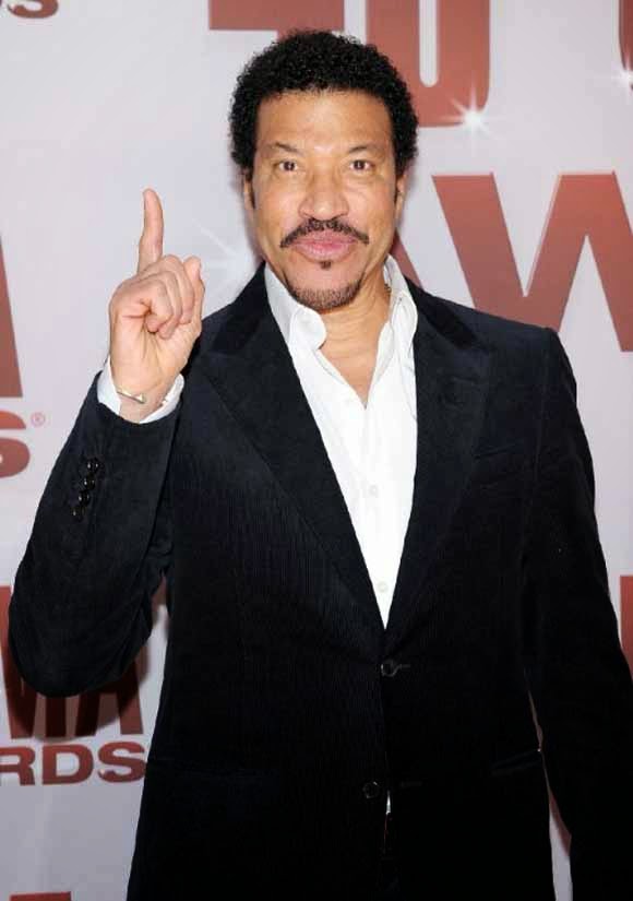 Lionel Richie - Hello Song Lyrics and Download Link