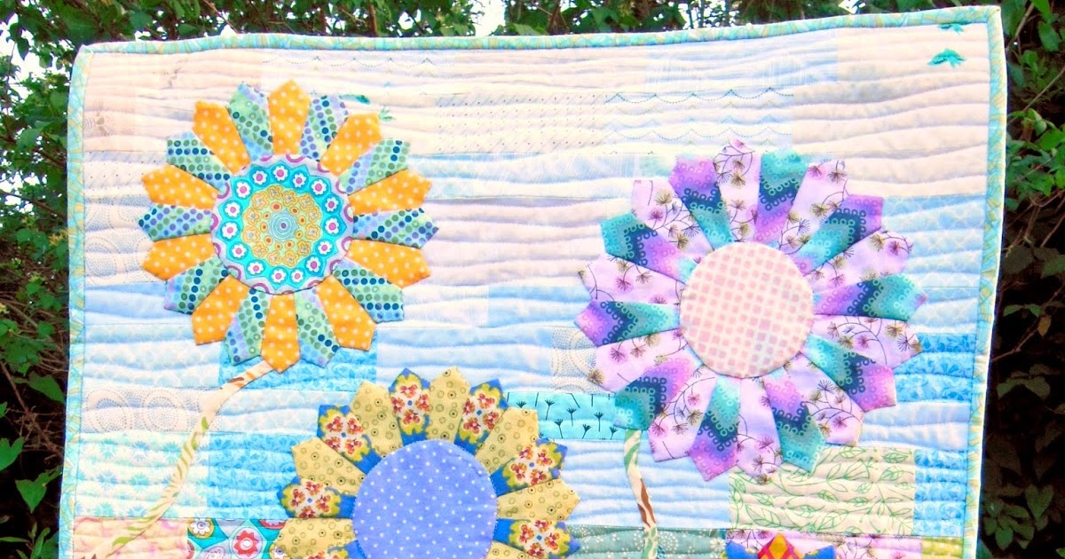 sewlovetosew Summer Garden quilt.