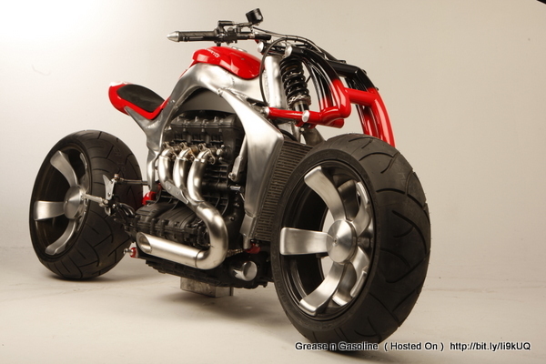 custom Motorcycle - Triumph Rocket III Concept Motorcycle - Roger Allmond custom Motorcycle - Triumph Rocket III Concept Motorcycle - Roger Allmond