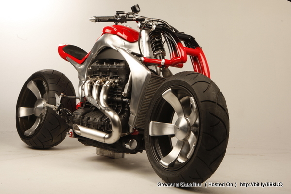 custom Motorcycle - Triumph Rocket III Concept Motorcycle  - Roger Allmond