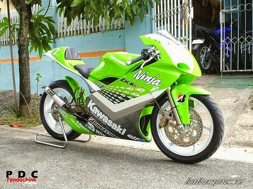 Modifikasi Motor Kawasaki Ninja Versi Superbike Modifikasi Motor Kawasaki Ninja Versi Superbike